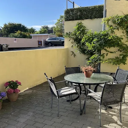 Franca - 75m From The Sea By Interhome Apartmán