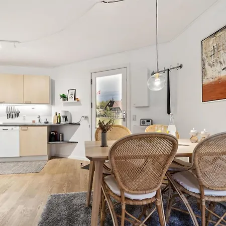 Franca - 75m From The Sea By Interhome Apartmán